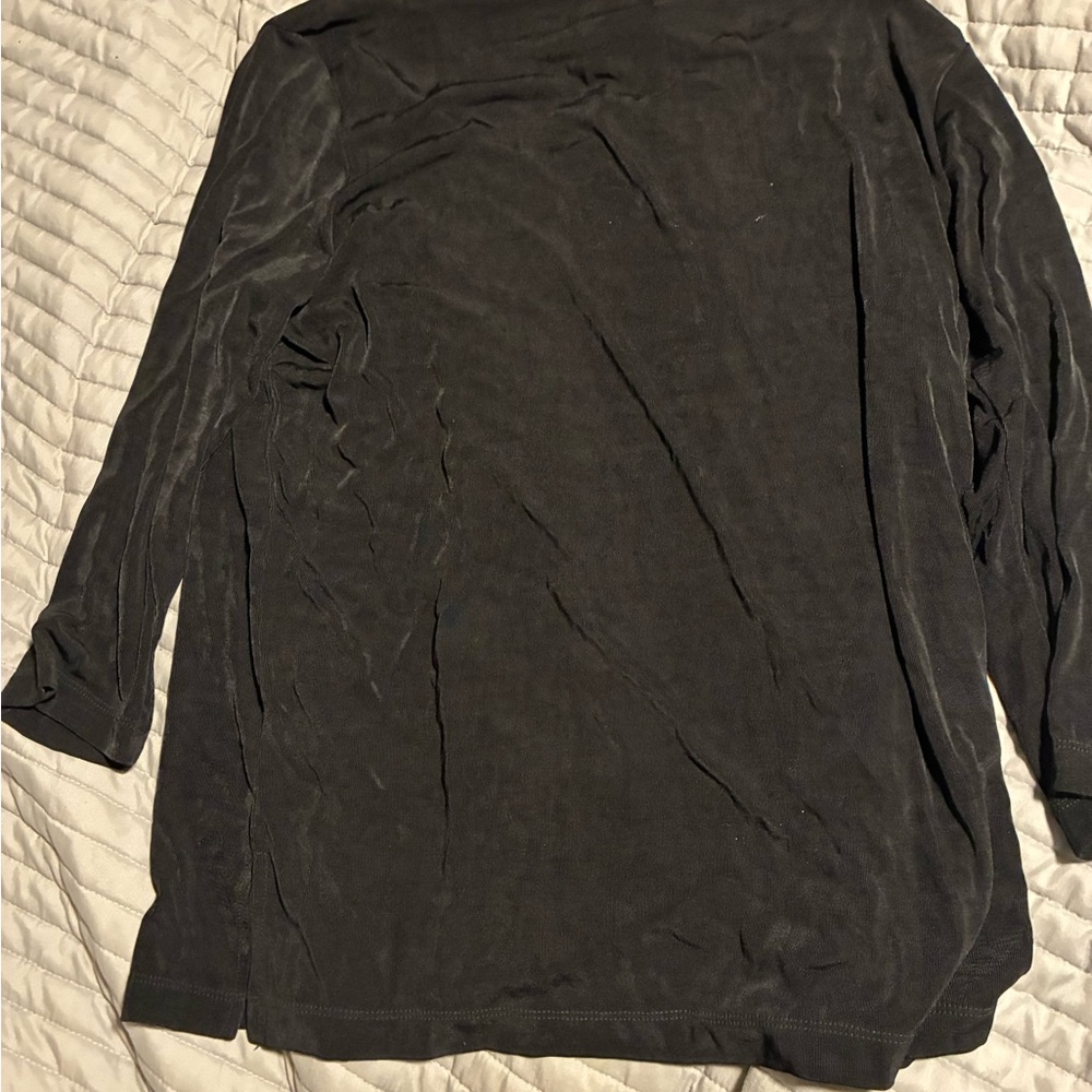 Slinky Brand Black Top with Pink Accents - Picture 2 of 4